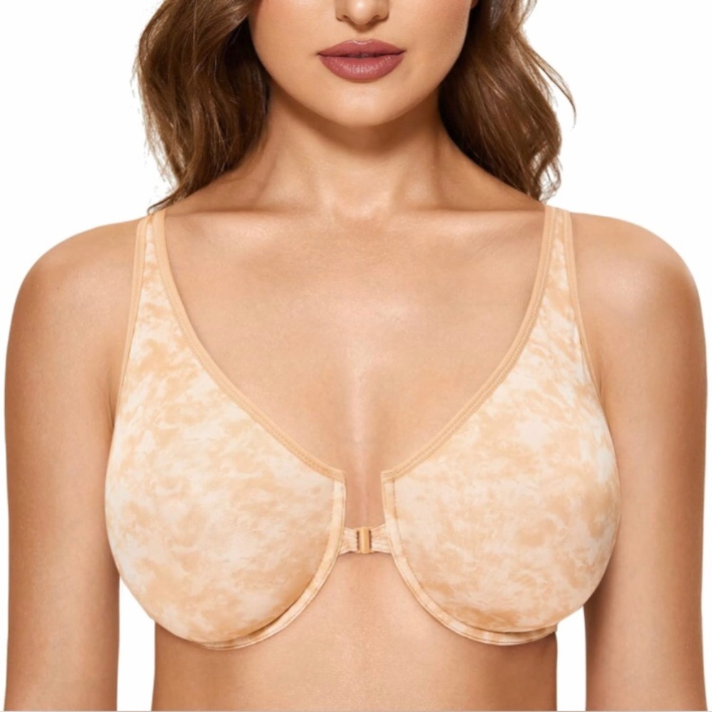 NWT Delimira Racerback Front Closer Bra